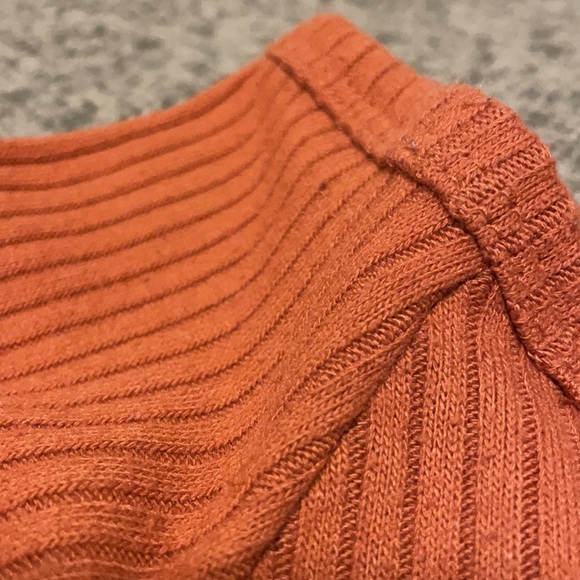 cute off shoulder orange ribbed top - Picture 5 of 5